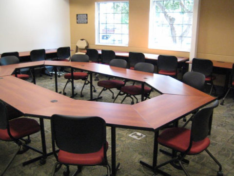 Colony Park Community Center classroom/meeting space.